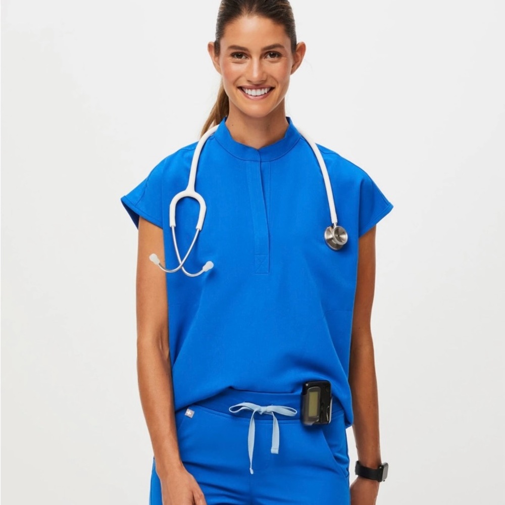 Figs Rafaela Oversized Scrub Top